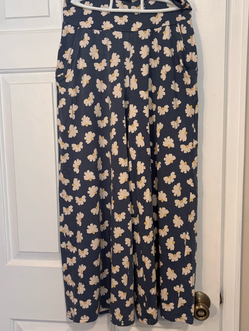 Toad&Co Blue Wide Leg Daisy Print Pants - Picture 2 of 4